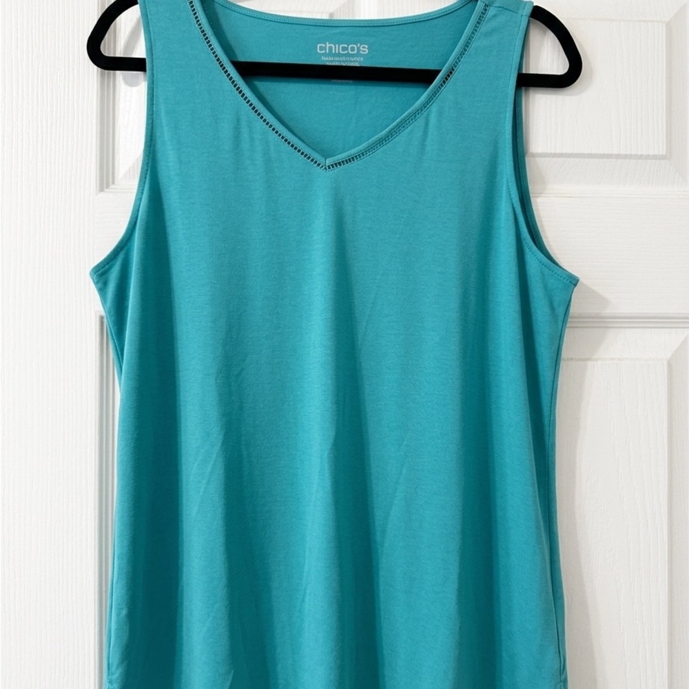 Chico's Teal V-Neck Sleeveless Tank